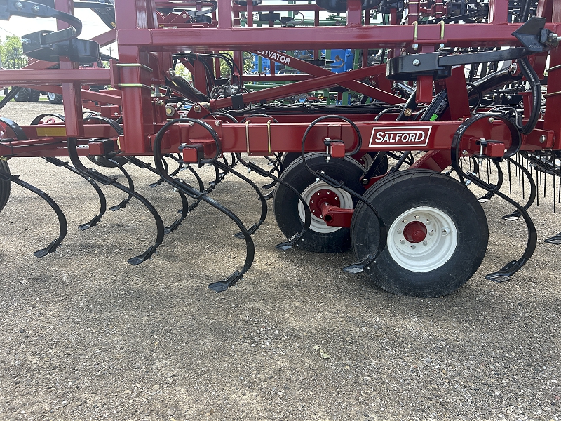 2025 Salford 550-40 Field Cultivator