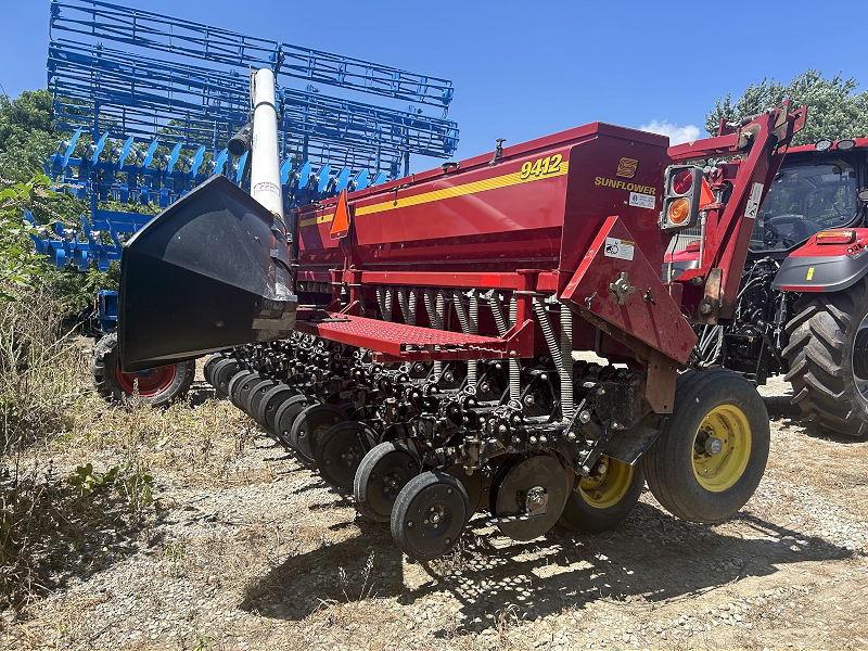 2006 Sunflower 9412 Drill