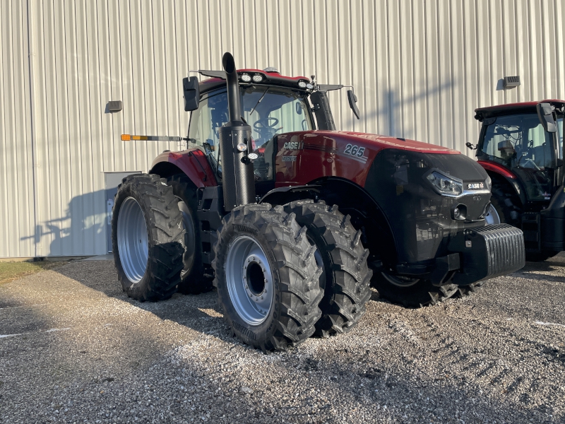 2026 Case IH MAGNUM 265 Tractor