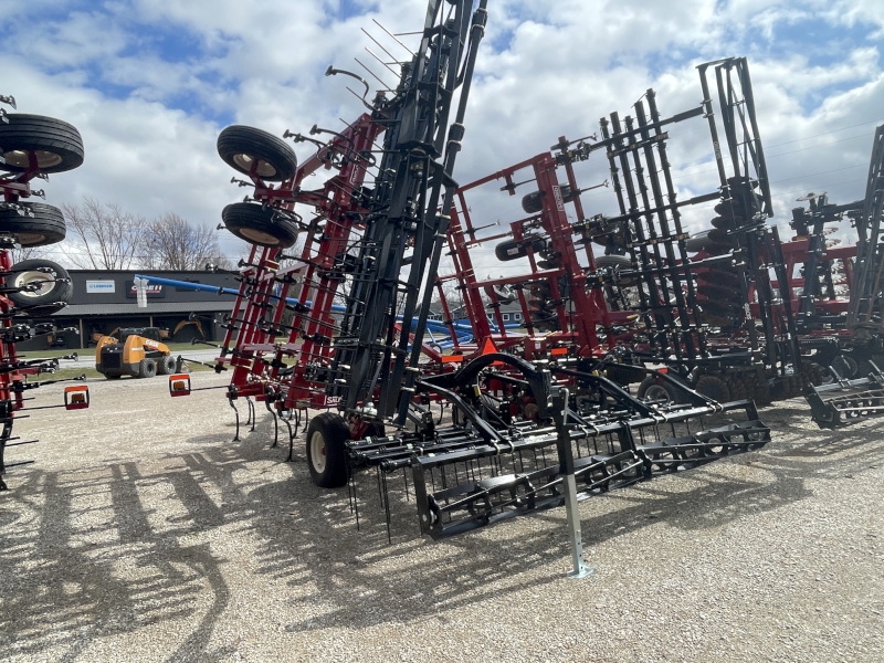 2026 Salford 550-32 Field Cultivator