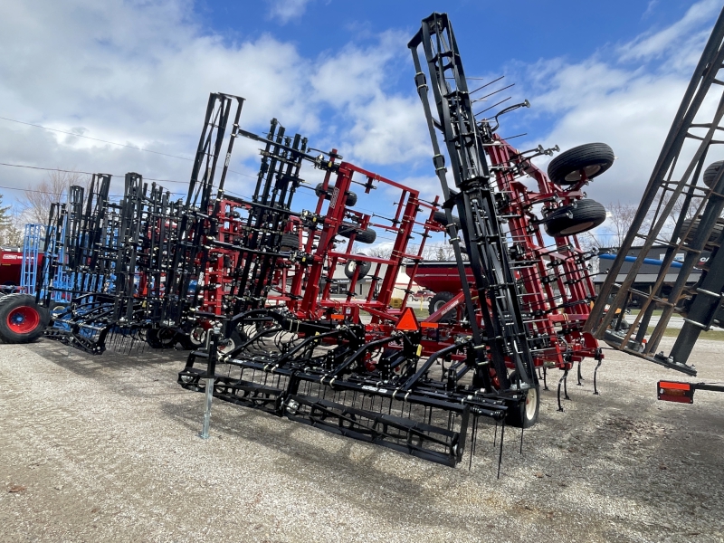 2026 Salford 550-32 Field Cultivator