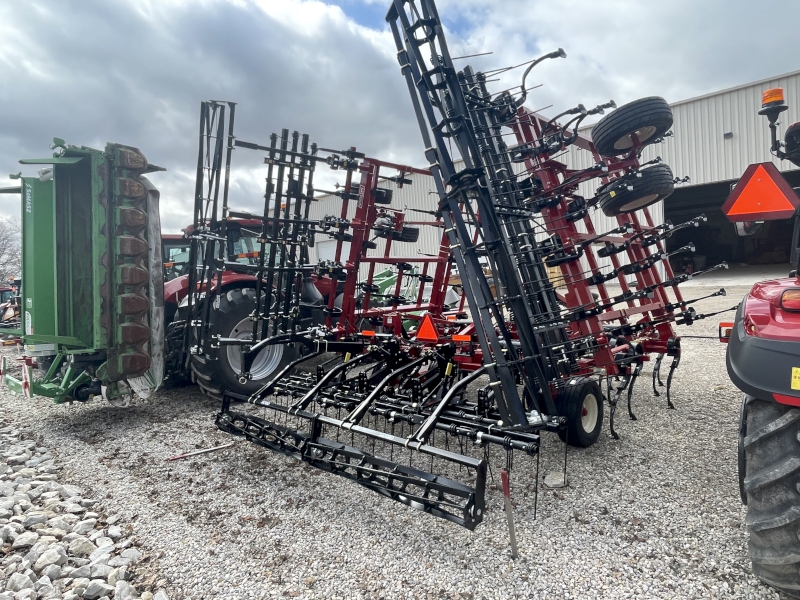 2026 Salford 550-32 Field Cultivator