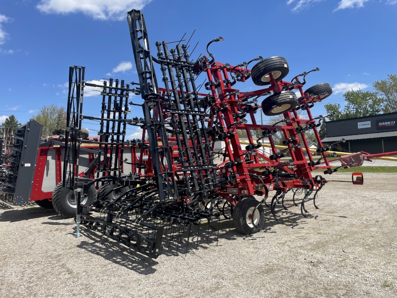 2026 Salford 550-32 Field Cultivator