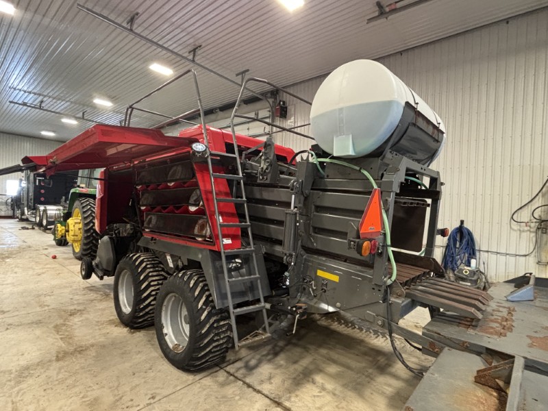 2011 Massey Ferguson 2170 Baler/Big Square
