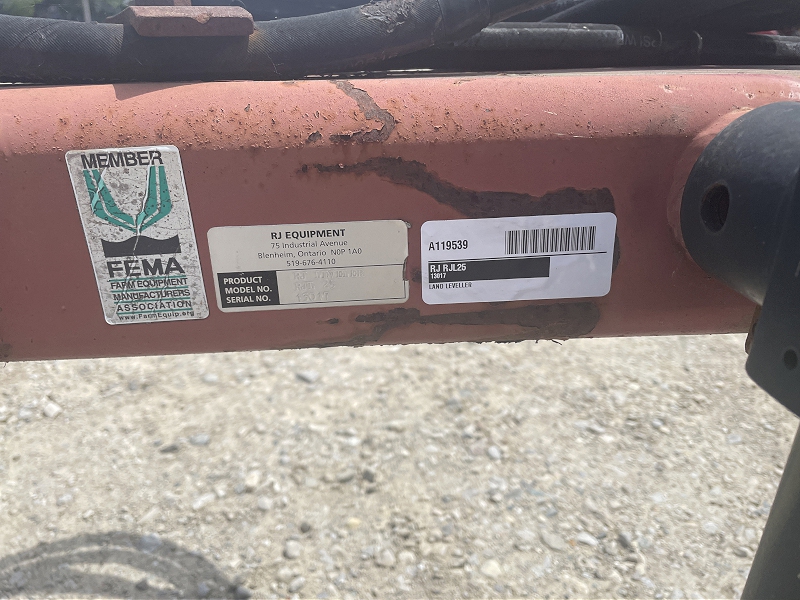 2013 R J Equipment RJL25 Field Cultivator