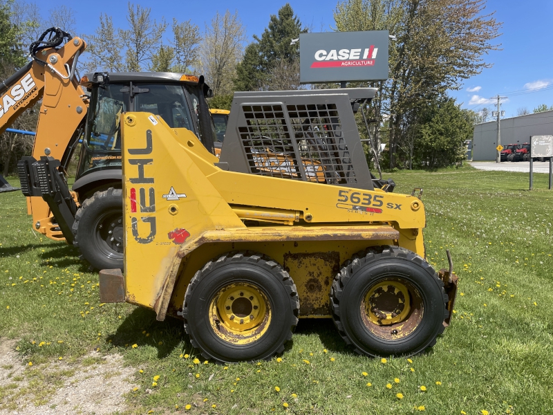 2000 Gehl SL5635SX Skid Steer Loader