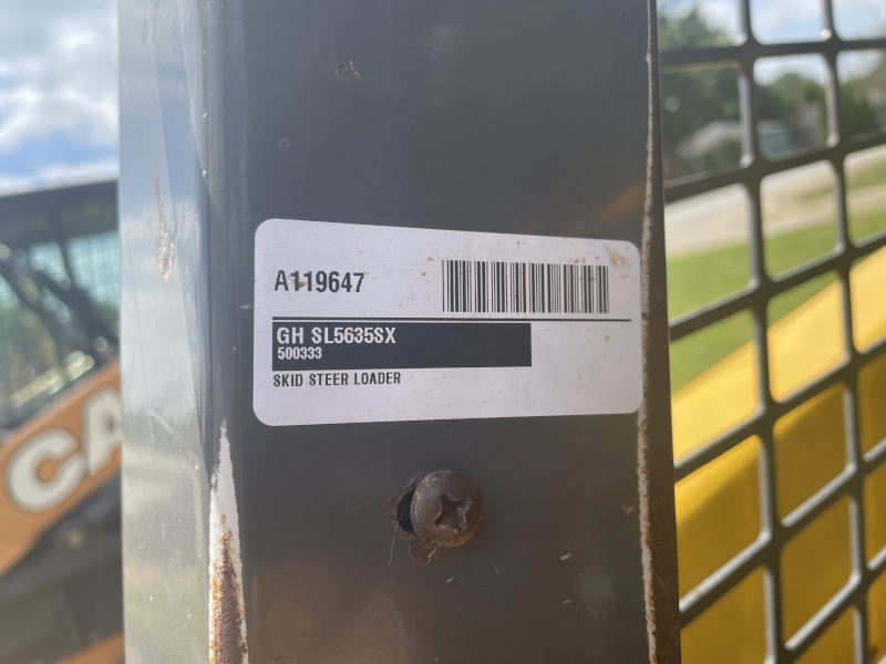 2000 Gehl SL5635SX Skid Steer Loader