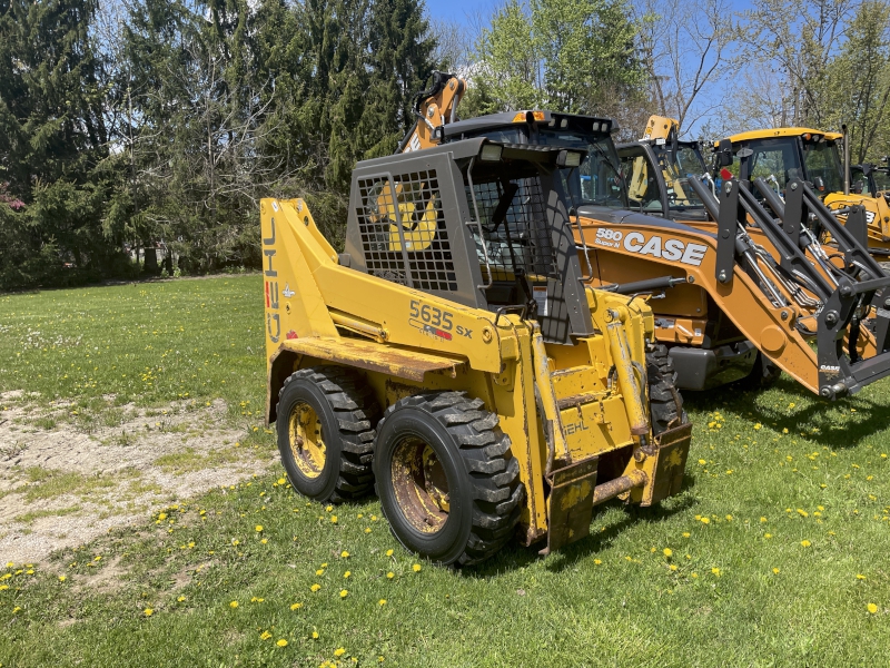 2000 Gehl SL5635SX Skid Steer Loader