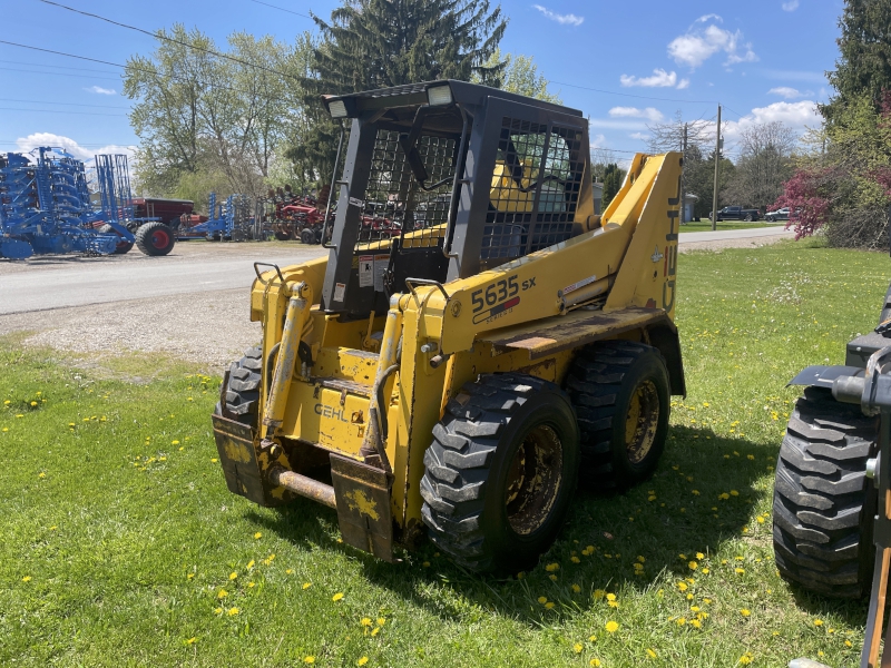 2000 Gehl SL5635SX Skid Steer Loader