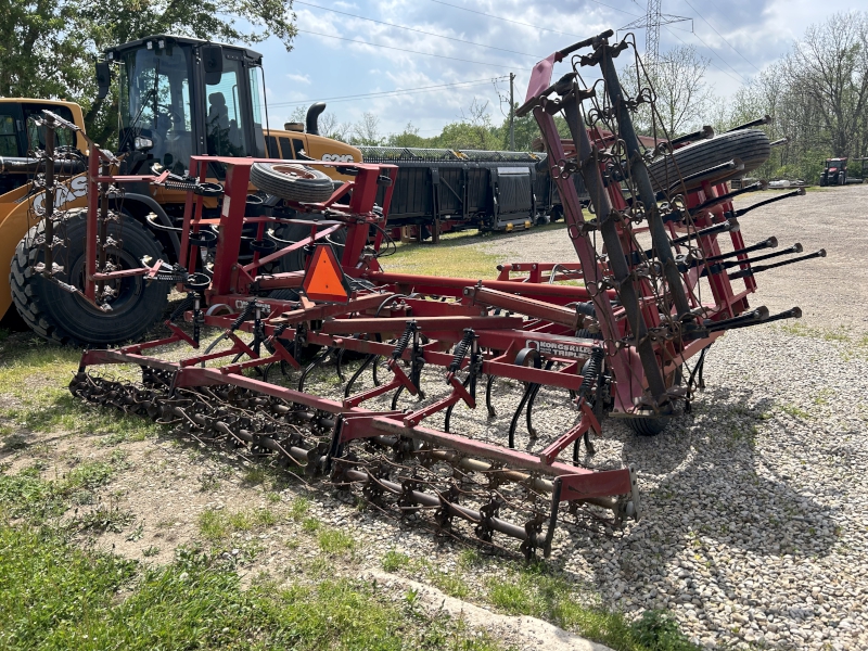 2000 Kongskilde SBC21 Field Cultivator
