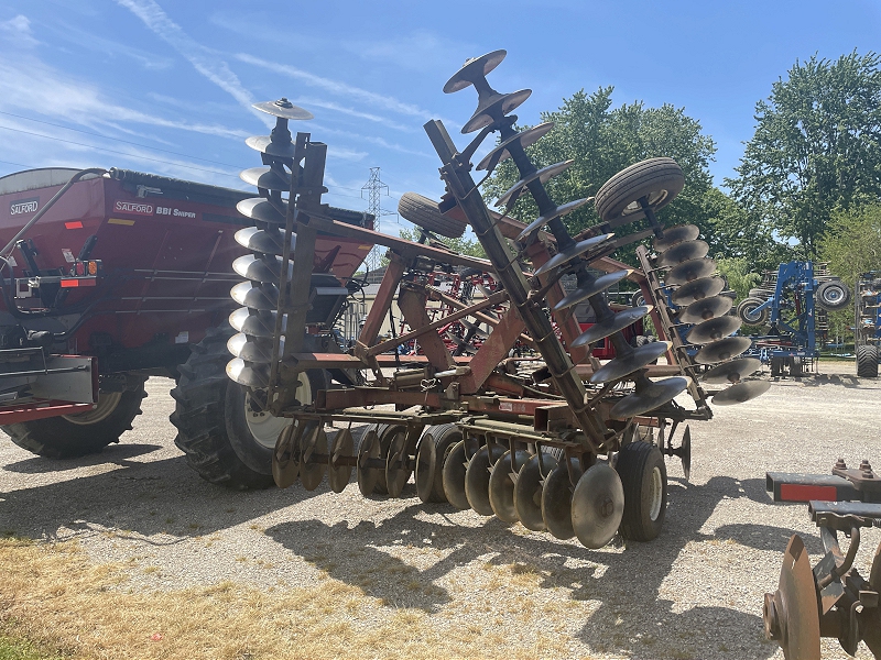 1979 International 496 Harrow