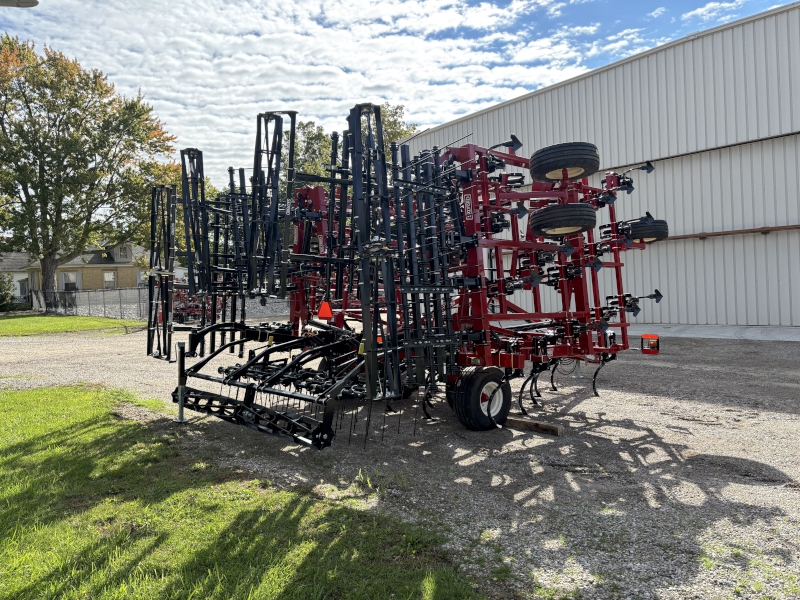 2026 Salford 550-40 Field Cultivator