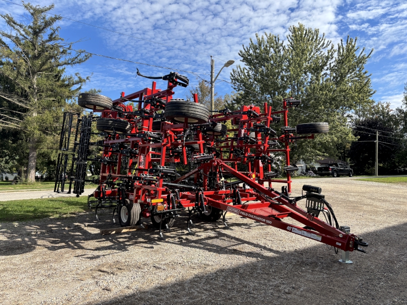 2026 Salford 550-40 Field Cultivator