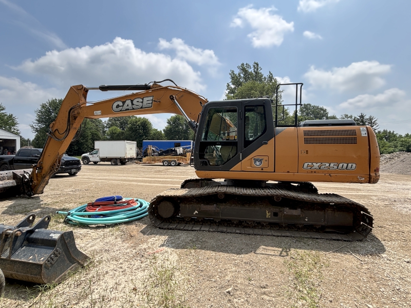 2015 Case CX250D Excavator