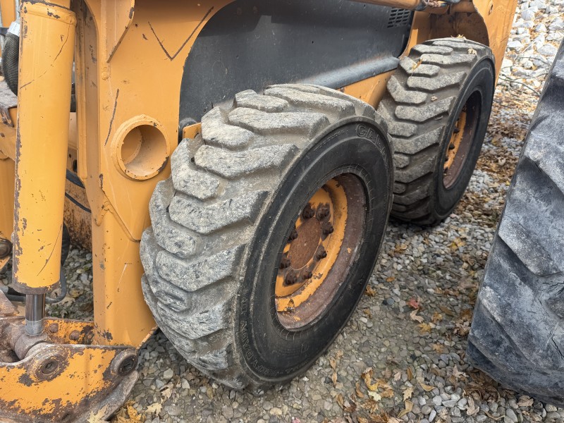 2010 Case 420 Skid Steer Loader