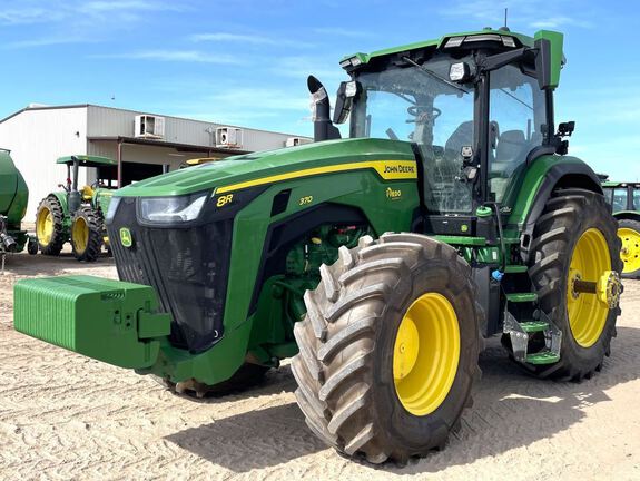 2023 John Deere 8R 370 Tractor