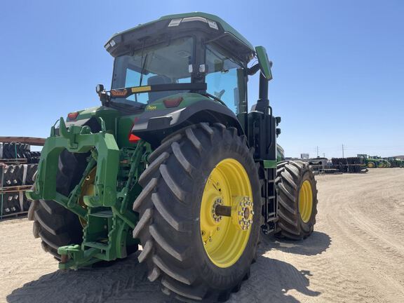 2023 John Deere 8R 340 Tractor