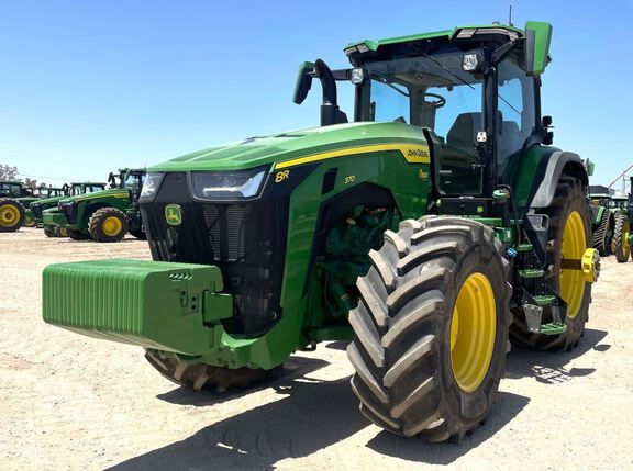 2023 John Deere 8R 370 Tractor