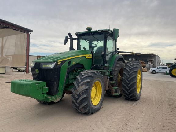 2023 John Deere 8R 340 Tractor