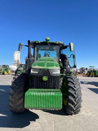 2023 John Deere 8R 280 Tractor