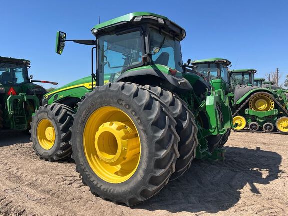 2021 John Deere 8R 340 Tractor