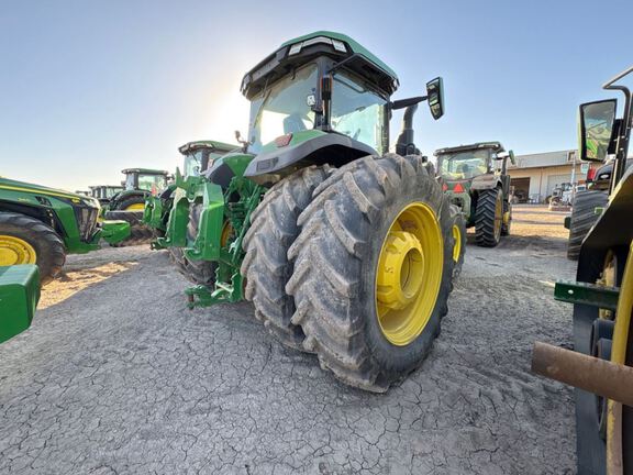 2023 John Deere 8R 370 Tractor