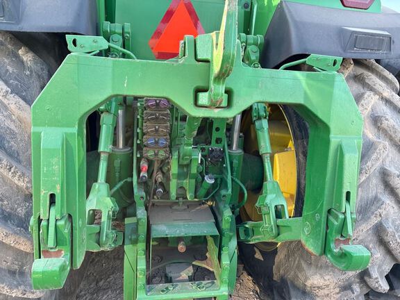 2023 John Deere 8R 370 Tractor
