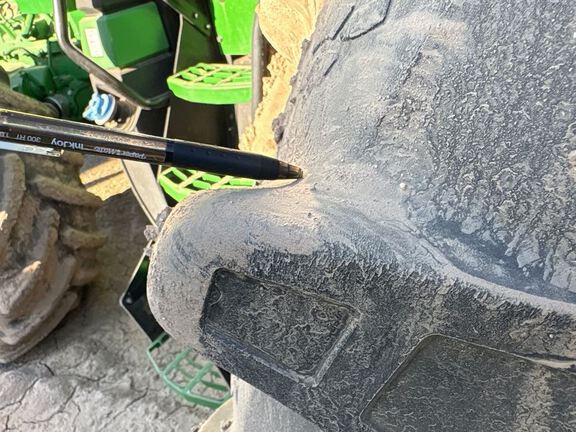 2023 John Deere 8R 370 Tractor