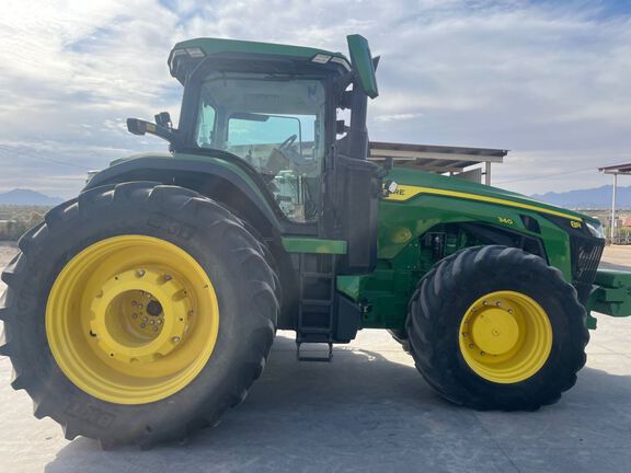 2023 John Deere 8R 340 Tractor