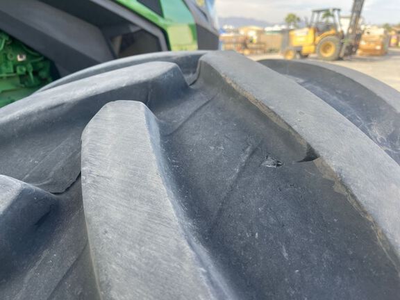 2023 John Deere 8R 340 Tractor
