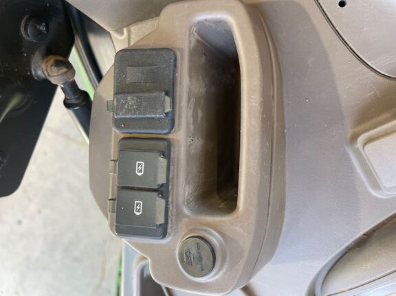 2022 John Deere 6175M Tractor