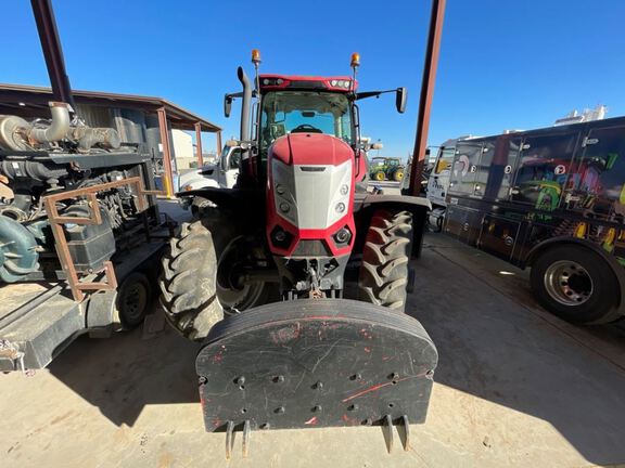 2023 McCormick X8.680 Tractor