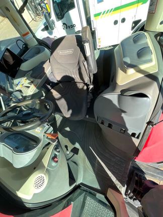 2023 McCormick X8.680 Tractor