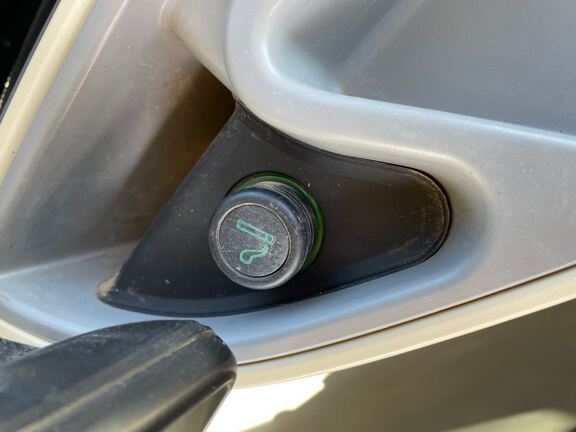 2023 McCormick X8.680 Tractor