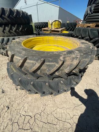 Misc 380/54 380/3 Tires