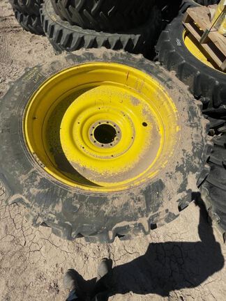 Misc 380/54 380/3 Tires