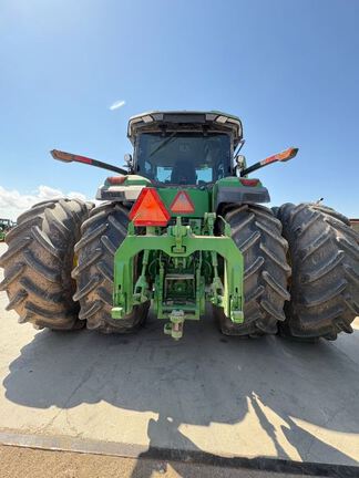 2022 John Deere 8R 340 Tractor