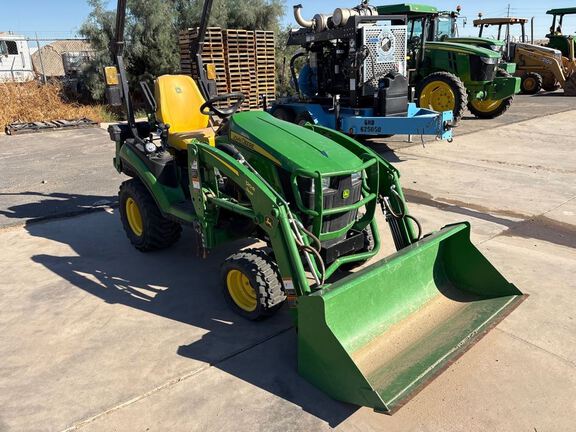 2022 John Deere 1025R Tractor Compact