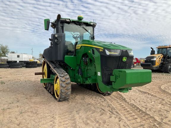 2022 John Deere 8RT 370 Tractor Rubber Track