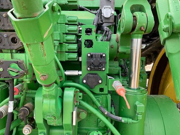 2022 John Deere 8RT 370 Tractor Rubber Track