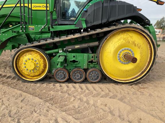 2022 John Deere 8RT 370 Tractor Rubber Track