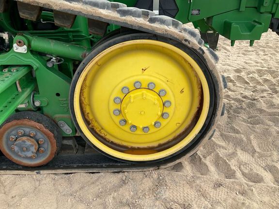 2022 John Deere 8RT 370 Tractor Rubber Track