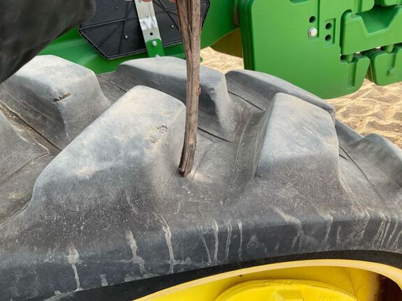 2023 John Deere 8RT 370 Tractor Rubber Track