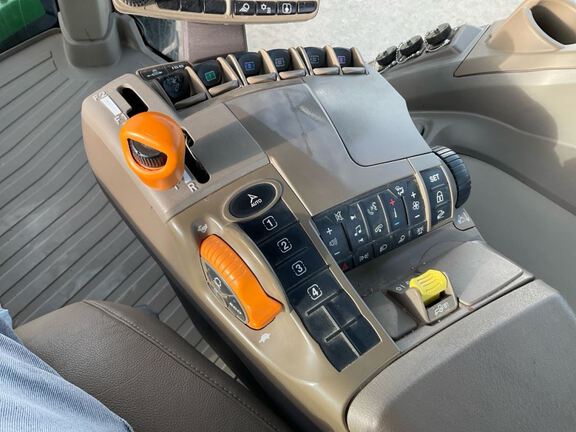 2023 John Deere 8RT 370 Tractor Rubber Track