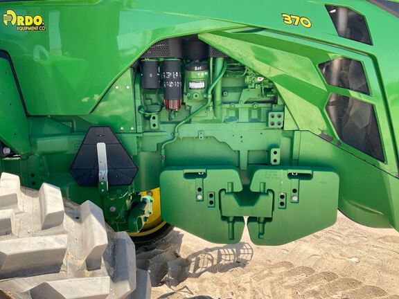 2023 John Deere 8RT 370 Tractor Rubber Track