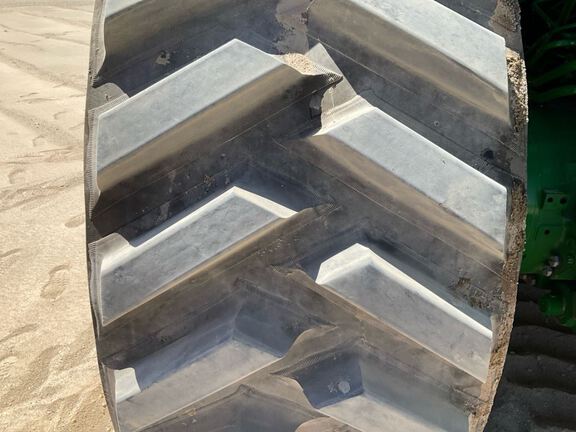 2023 John Deere 8RT 370 Tractor Rubber Track