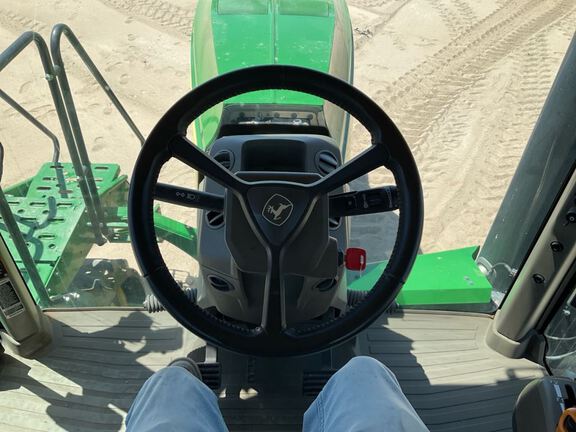 2023 John Deere 8RT 370 Tractor Rubber Track