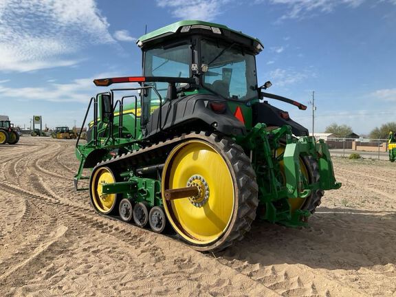 2022 John Deere 8RT 370 Tractor Rubber Track