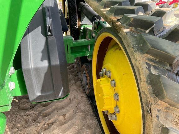 2022 John Deere 8RT 370 Tractor Rubber Track
