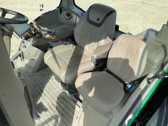 2022 John Deere 8RT 370 Tractor Rubber Track